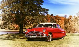 Rent Cars and Buses: Hudson Hornet 1952