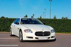 Rent Cars and Buses: Maserati Quattroporte