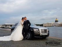 Rent Cars and Buses: Rolls-Royce Ghost 2016