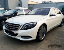 Rent Cars and Buses: Mercedes Benz Maybach 2016