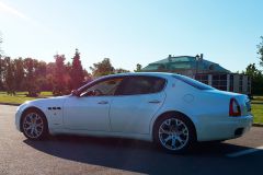 Rent Cars and Buses: Maserati Quattroporte