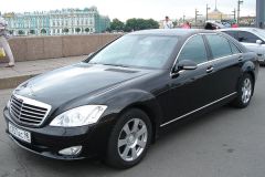 Rent Cars and Buses: Mercedes-Benz S-class W221