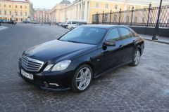 Rent Cars and Buses: Mercedes E-class 212