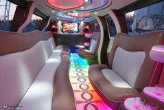 Rent Cars and Buses: Infiniti Limousine 2014