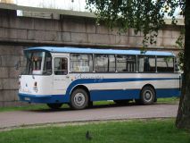 Rent Cars and Buses: LAZ-695 Natasha